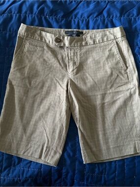 GAP Beige Plaid Straight Women's Shorts